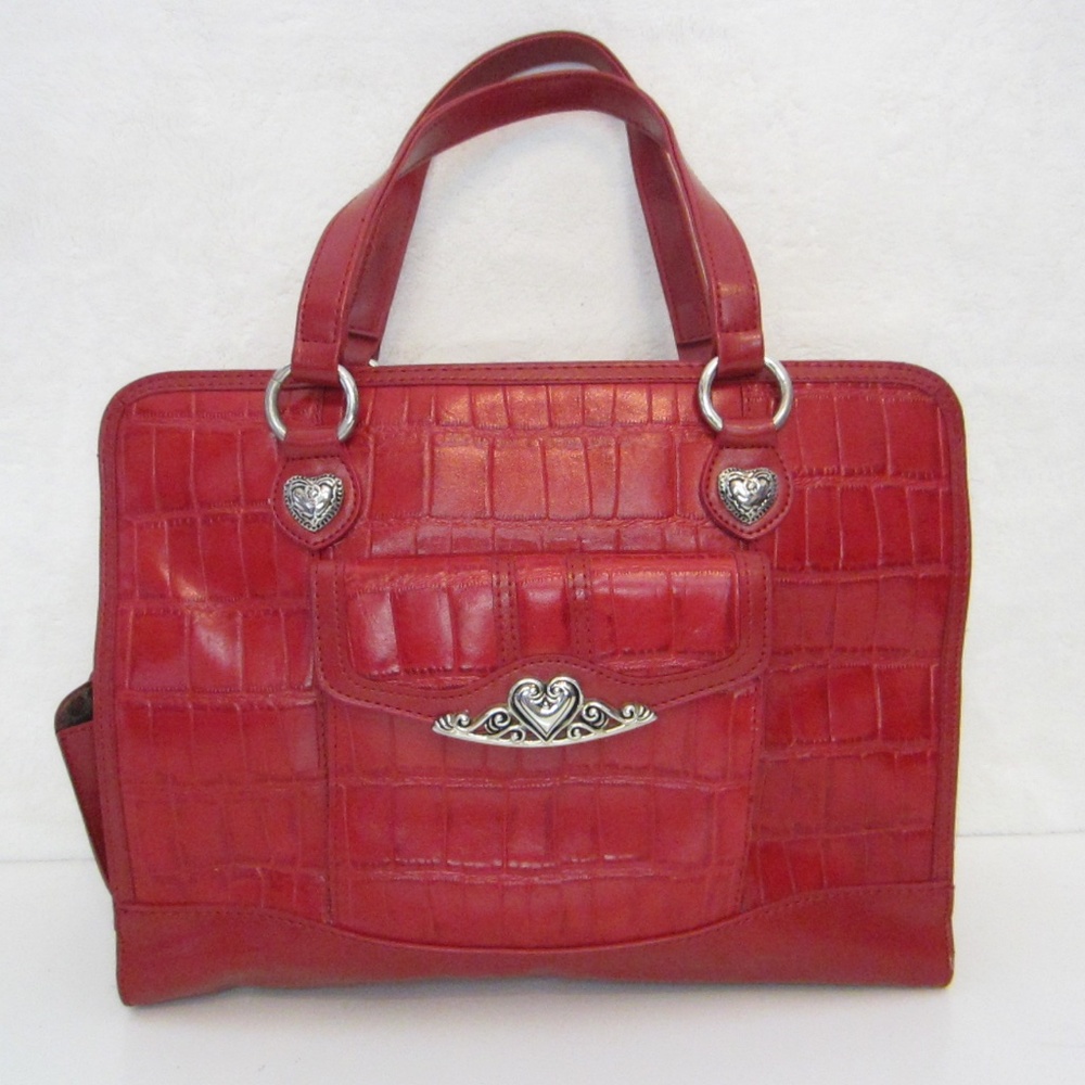 Red Faux Leather Crocodile Heart Accent Zipper Closure Double Handle Tote